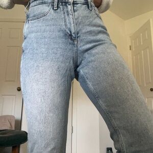 Hollister Women's Light Blue Jeans